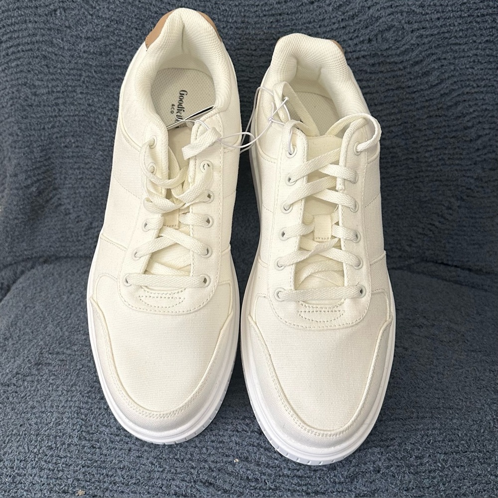 Goodfellow memory foam beige men’s 10.5 sneakers